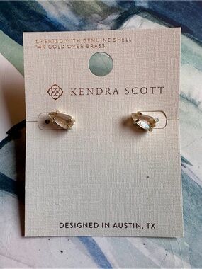 Kendra Scott Alice stud earrings - Iridescent Abalone NWT